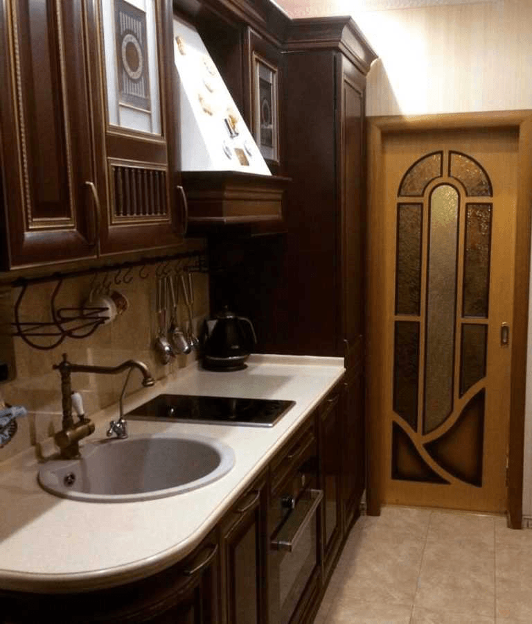 Перенос кухни в коридор